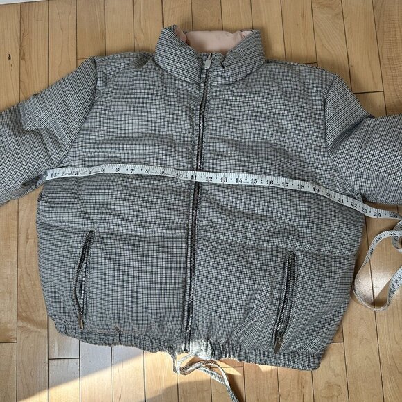REVERSIBLE American Eagle Cropped Puffer Coat Jacket Size Small - Picture 11 of 14
